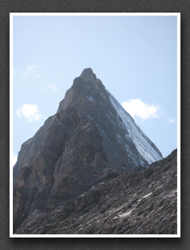 5 Blick von der Hütte zum Mittellegigrat