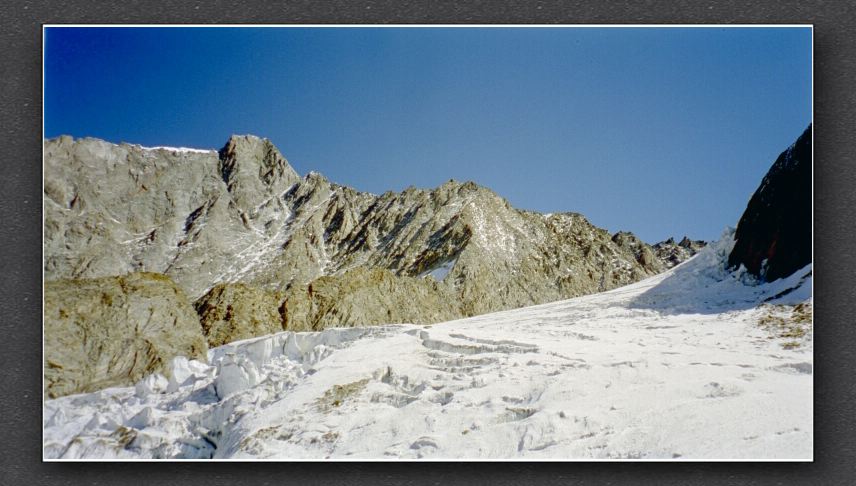 1 Täschhorn vom Weingartengletscher aus