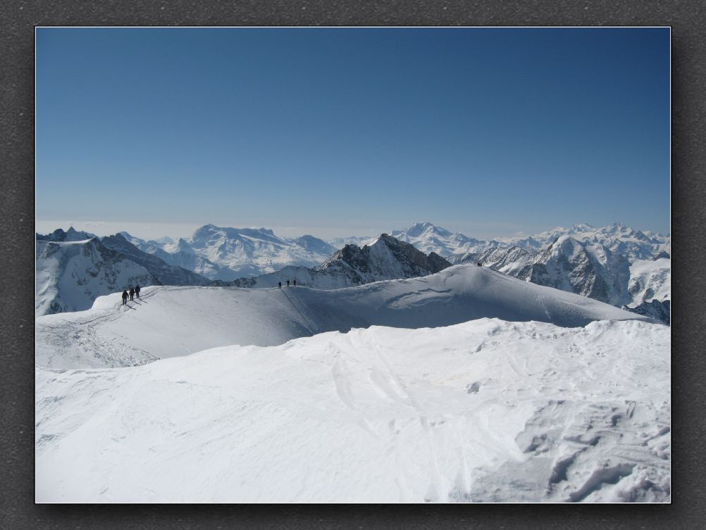 3 Seilschaften am Mittaghorn